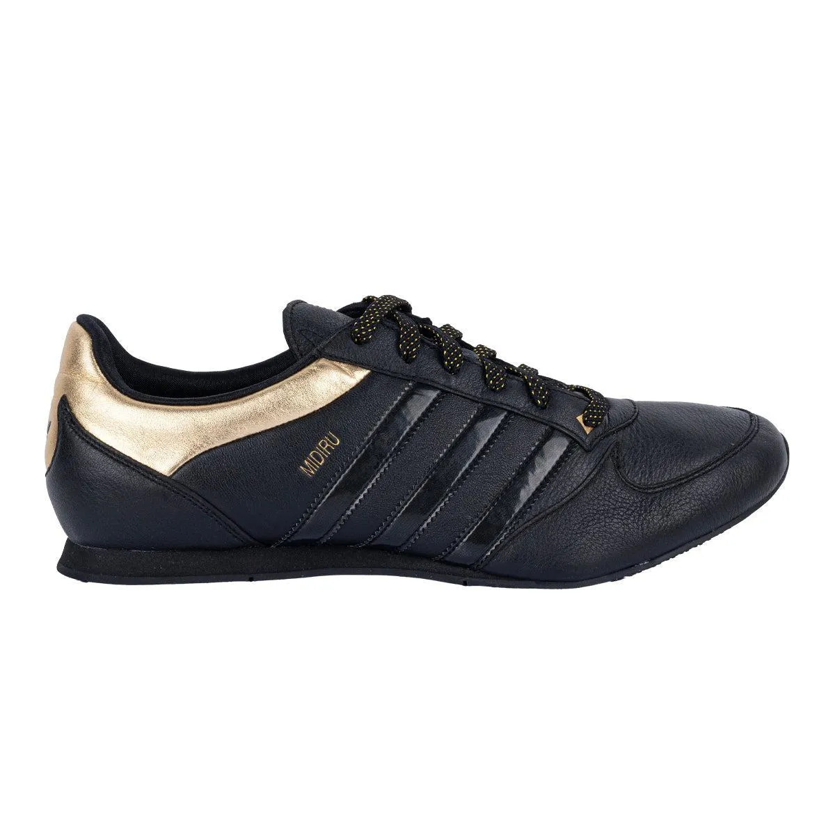 Adidas Iru 2 Low-Top Sneakers Smooth Leather Black Colour For Women